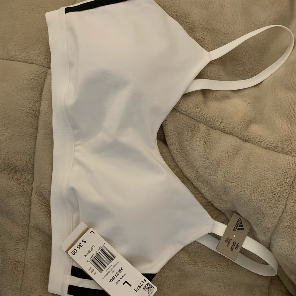 Brand new adidas sports bra